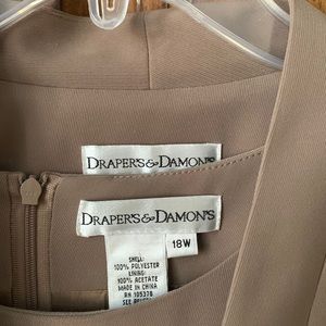 2-pc short sleeved taupe dress, size 18W
